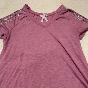 pink with diamonds short sleeve shirt